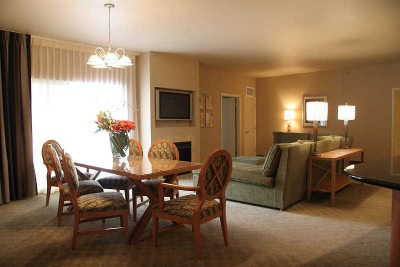 Hotel Platinum Y